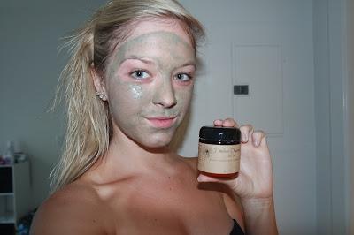 Cierra Mais - Timeless Detox Mask with a Dash of Mocha Scrub